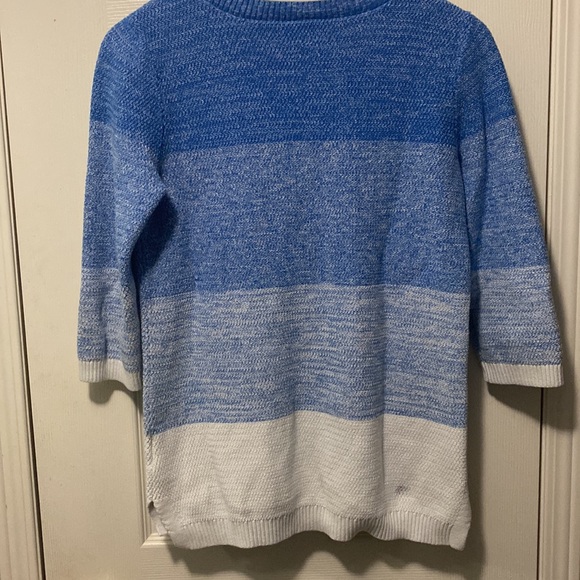 Small imperfection - Picture 6 of 9